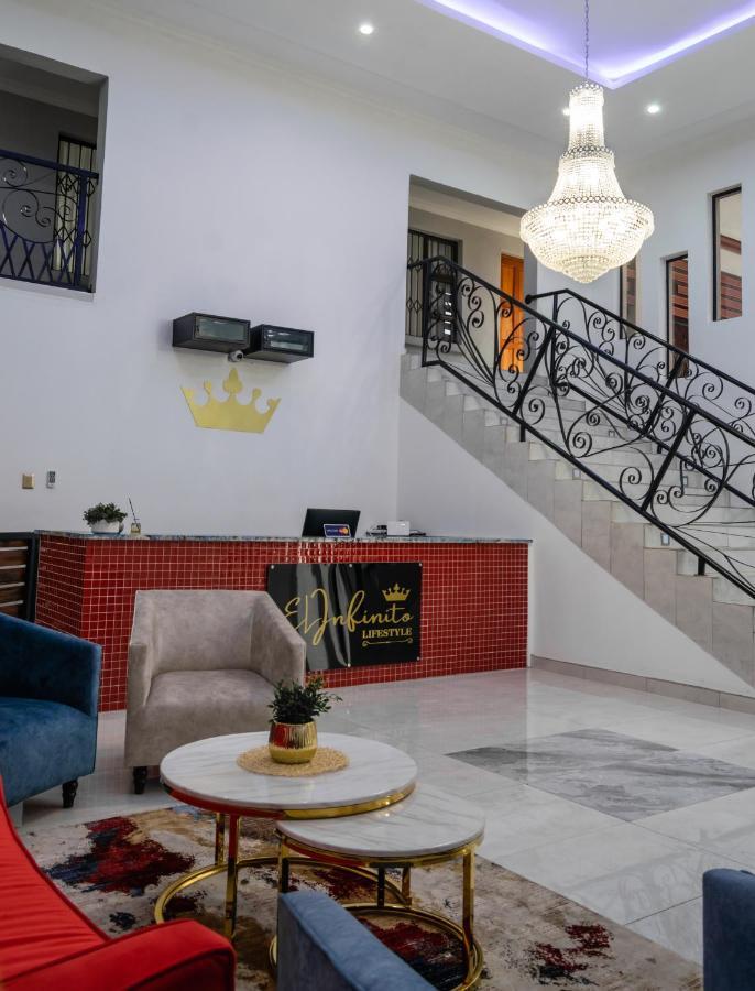El Infinito Lifestyle Ξενοδοχείο Κέμπτον Παρκ Εξωτερικό φωτογραφία