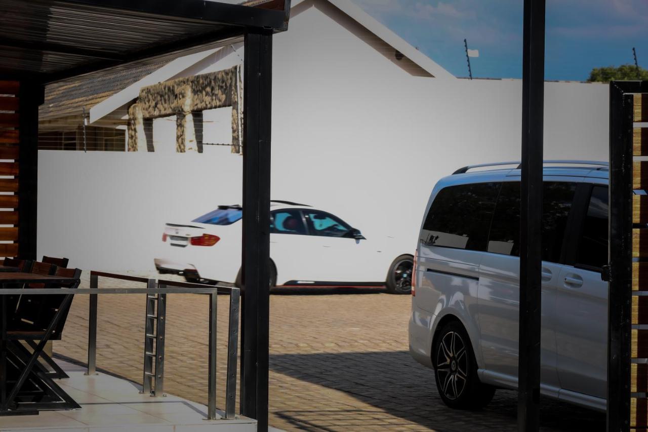 El Infinito Lifestyle Ξενοδοχείο Κέμπτον Παρκ Εξωτερικό φωτογραφία