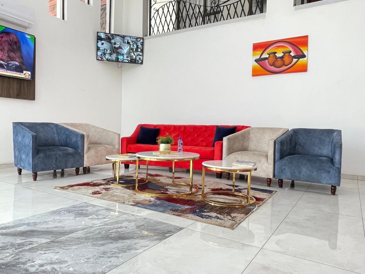 El Infinito Lifestyle Ξενοδοχείο Κέμπτον Παρκ Εξωτερικό φωτογραφία